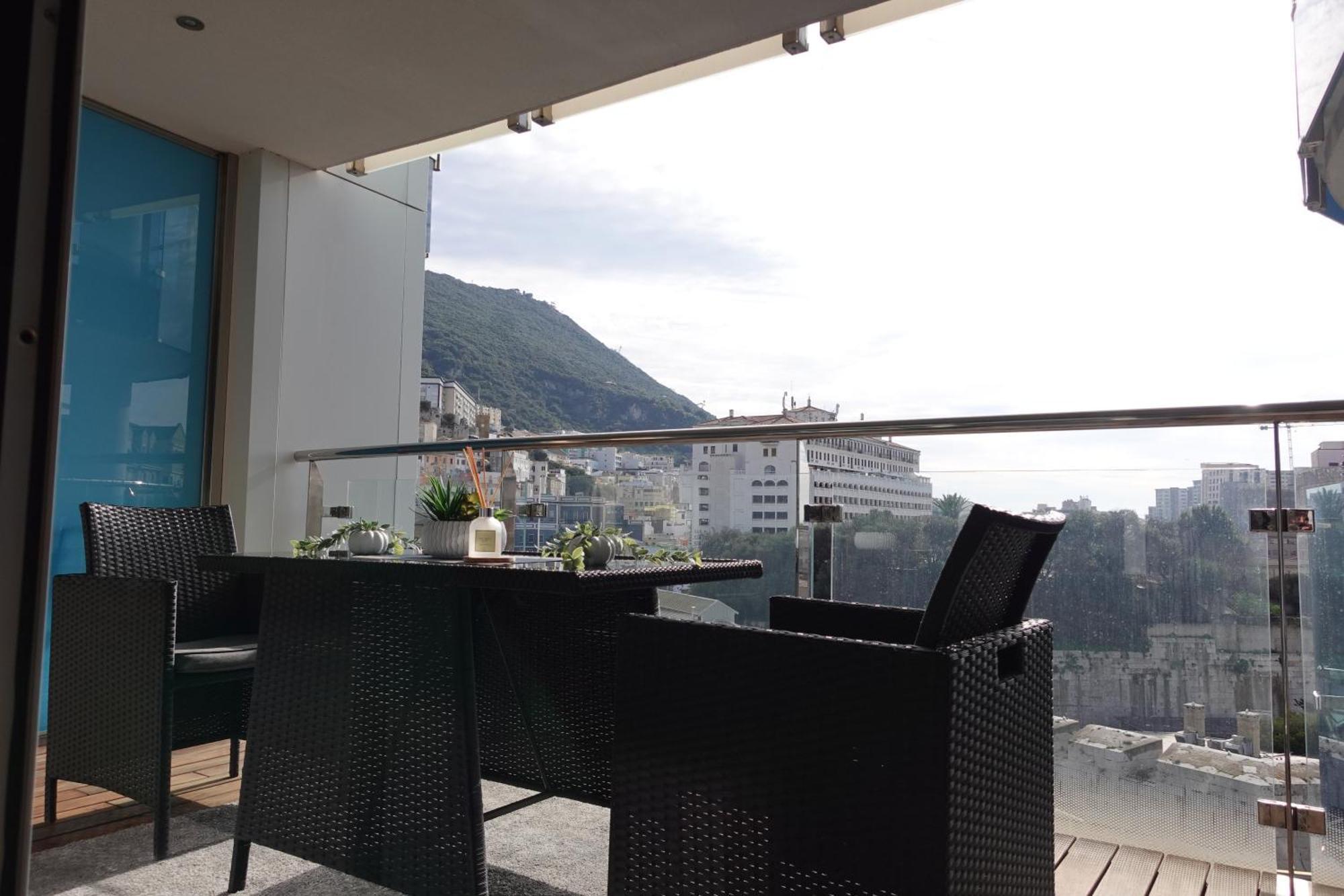Gibraltar Luxury With Rooftop Pools & Views Zewnętrze zdjęcie